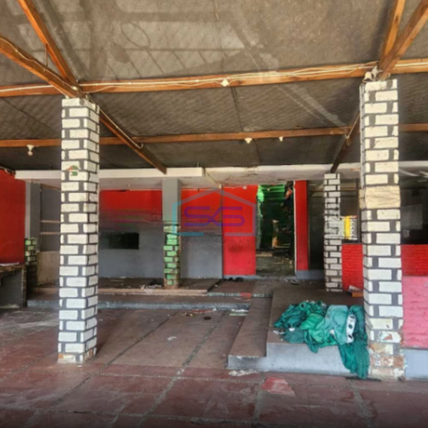 Disewakan ruang usaha di tentara pelajar Semarang Selatan Luas Bangunan  300 m²-2