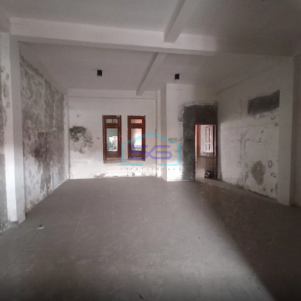 Dijual Ruang Usaha Di Menoreh Raya Sampangan Semarang Barat Luas Bangunan 210 m²-2