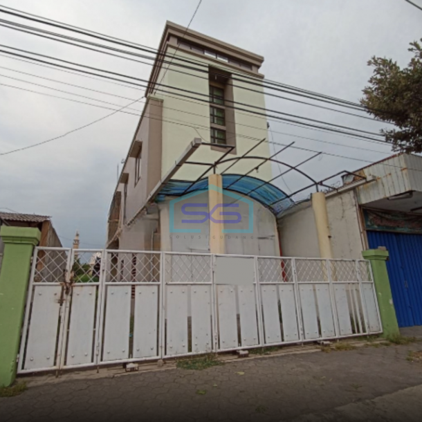 Disewakan Ruko di Jalan Raya Weleri Luas Bangunan 200 m²-1