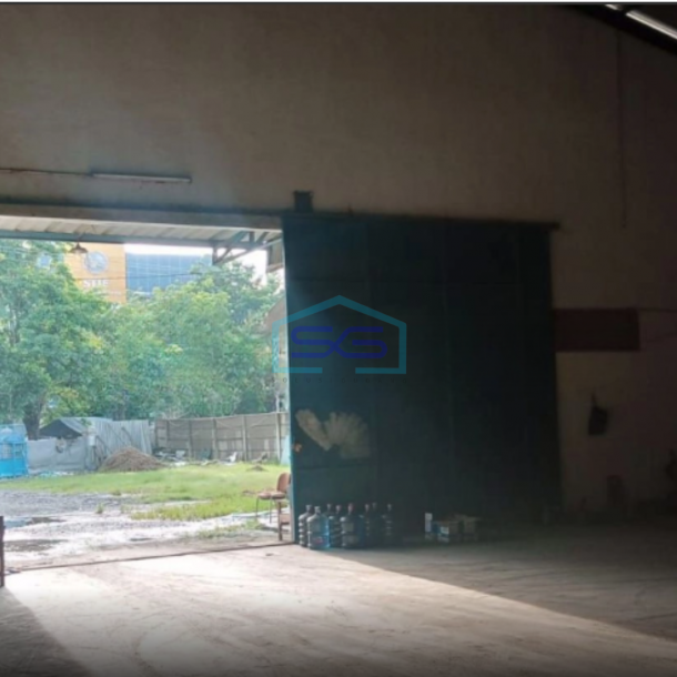 Disewakan Gudang halaman luas di Semarang Timur Luas Bangunan 600 m²-2