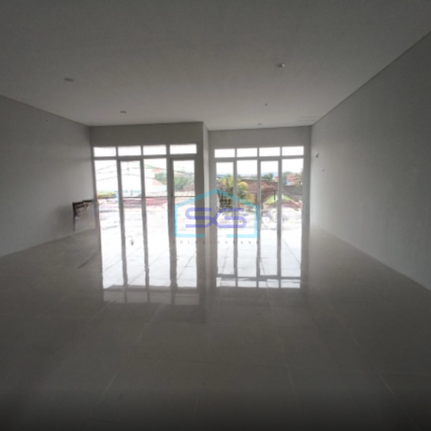 Di Sewakan Ruko Baru Di Kaliwungu Kendal Luas Bangunan 154 m²-3