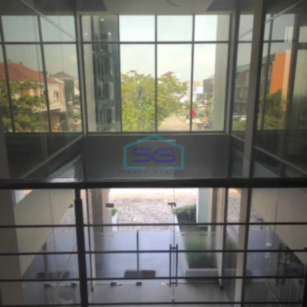 Dijual Perkantoran Atau Ruko 3 Lantai Di Puri Anjasmoro Semarang-1