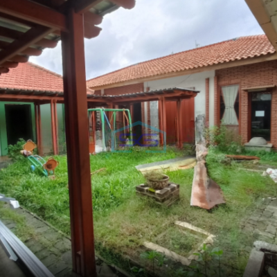 Disewakan Ruang Usaha Di Setia Budi Srondol Semarang Atas Luas Bangunan 700 m²-4