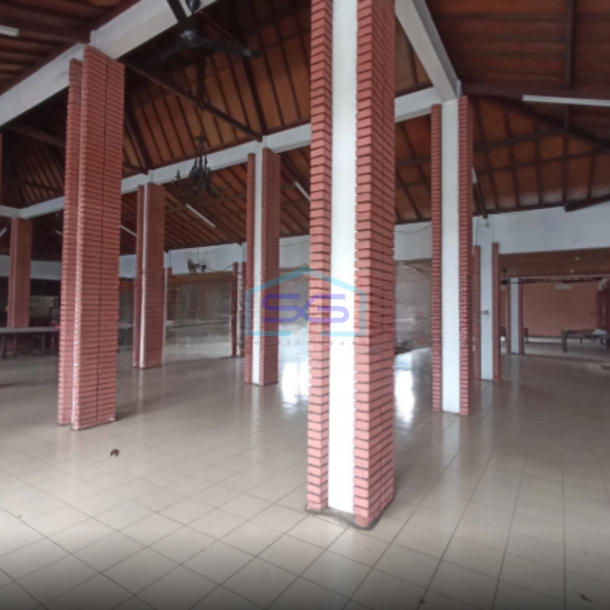 Disewakan Ruang Usaha Di Setia Budi Srondol Semarang Atas Luas Bangunan 700 m²-3