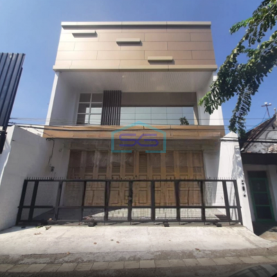 Disewakan ruko di Mt haryono Semarang tengah Luas Bangunan 353 m²