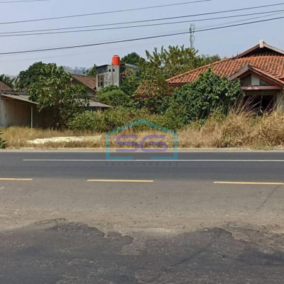 Disewakan apa adanya bangunan ruang usaha dan tanah di Batang Jawa Tengah