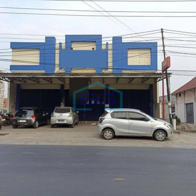 Disewakan ruko 3 plong jadi satu di Weleri kota Kendal