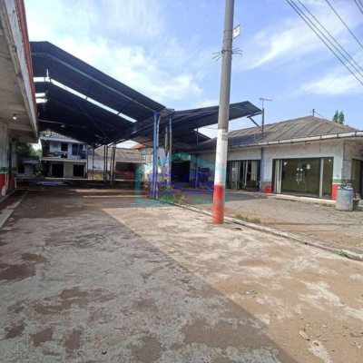 Dijual gudang atau ruang usaha di jalan raya mangkang tugu semarang barat