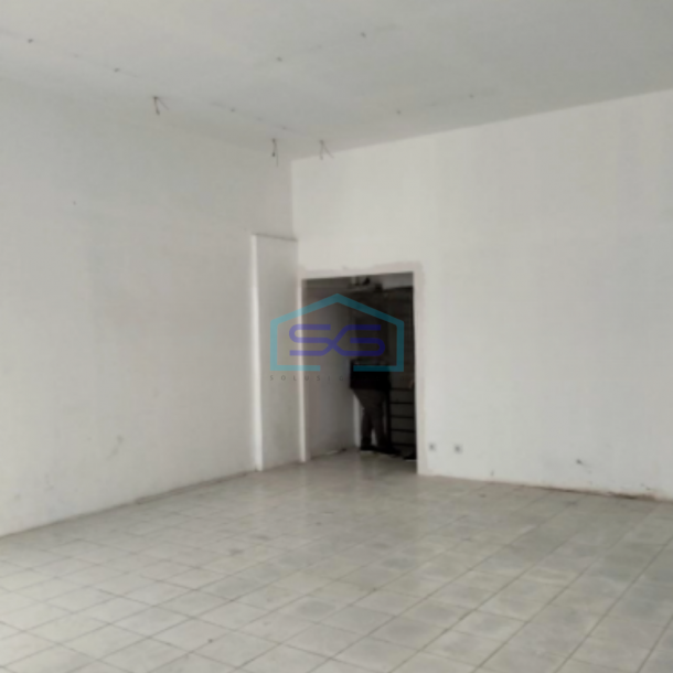 Disewakan Ruko Kemang Raya Luas Bangunan 420m² 2 Lantai di Jakarta Selatan-2