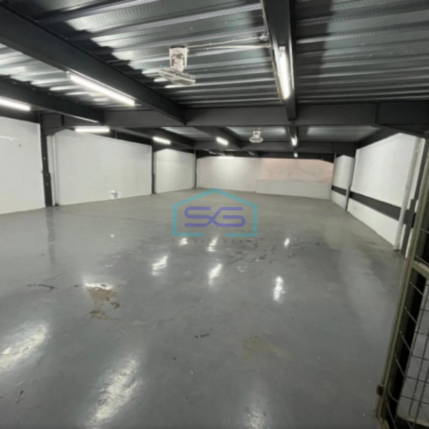 Disewakan Gudang Elang Laut PIK LB 720m2 Bangunan 3 lantai Termasuk Lift Barang di Jakarta Utara-4