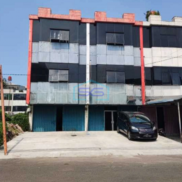 Dijual Ruko 3 Lantai Strategis Kopo Bandung SHM Luas Bangunan 400m2-1