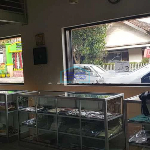 Dijual Ruko Di Sayap Gegerkalong Bandung Cocok Untuk Usaha LB 130m2-2