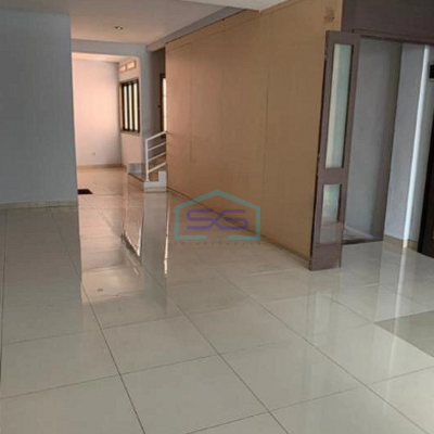 Dijual Ruko Baru Renovasi Di Cikawao Lengkong Bandung Lokasi Strategis LB 300m2-4
