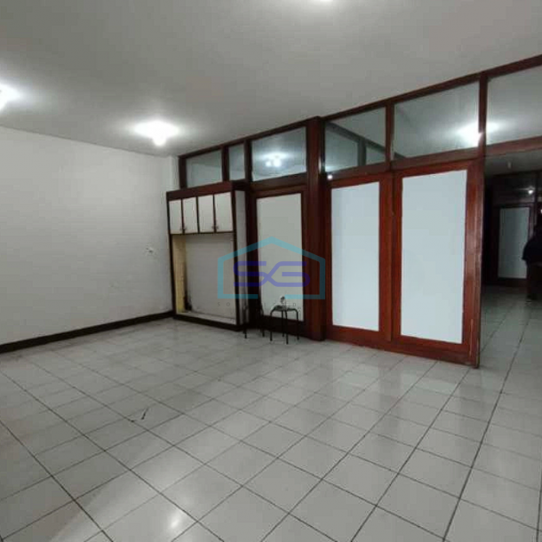 Disewakan Ruang Usaha Hanya Lantai 1 Di Garuda Bandung Pusat Cocok Untuk Usaha, Kantor-1