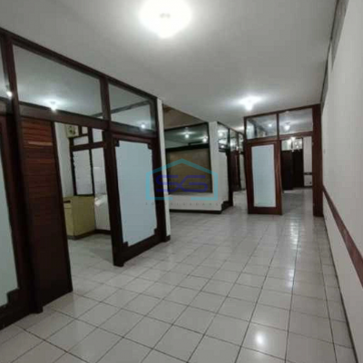 Disewakan Ruang Usaha Hanya Lantai 1 Di Garuda Bandung Pusat Cocok Untuk Usaha, Kantor-3