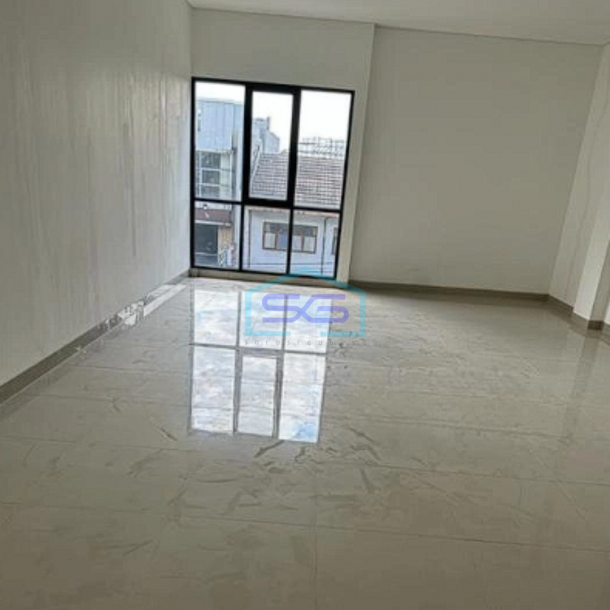 Disewakan Ruko Baru 3 Lantai Di Pasirkaliki Berada Di Pusat Kota Bandung Lokasi Strategis LB 150m2-3