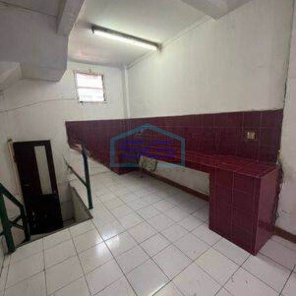 Dijual Ruko di Pangeran Jayakarta Jakarta Pusat-1