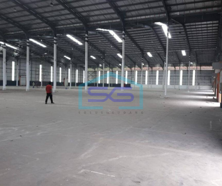 Disewakan Gudang 8000 m² di Meruya, JakUt-2