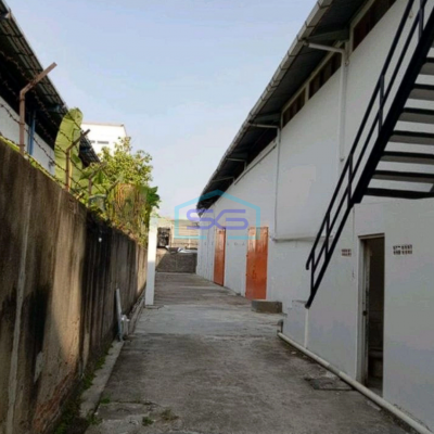 Dijual Cepat Gudang Akses Kontainer Harga Nego Luas Tanah 931m2 Jakarta Utara-2