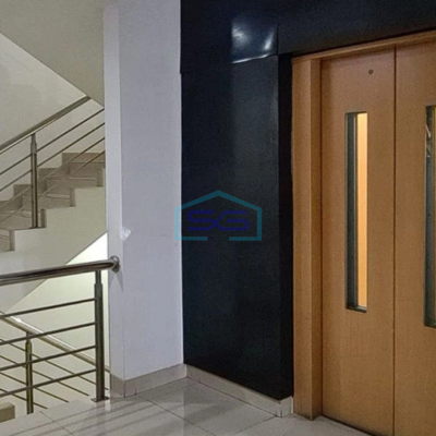 Dijual Ruko Cepat 2 Gandeng di Jalan Raya Ada Lift Sunter Jakarta Utara LB 825m2