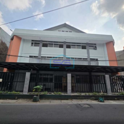 Disewakan Gedung Ruang Usaha di Gunung Sahari Jakarta Pusat Luas Bangunan 3300m2