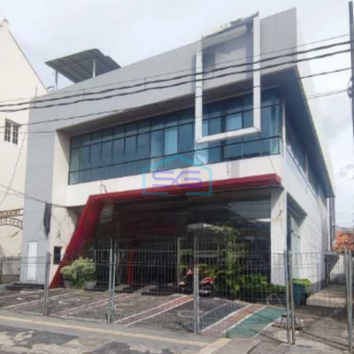 Dijual Gedung Ruang Usaha Ex Showroom di Kota Tua Pinangsia Jakarta Barat LT 401m2