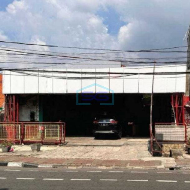 Dijual Cepat Ruko Lokasi di Matraman Jakarta Timur Luas Tanah 564m2-1