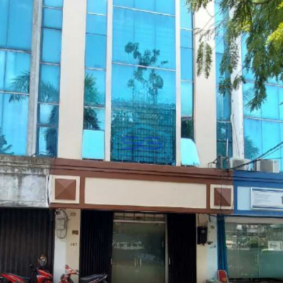 Dijual Cepat Ruko Bagus 4 Lantai Lift Barang Luas Bangunan 90m2 di Sunter Jakarta Utara