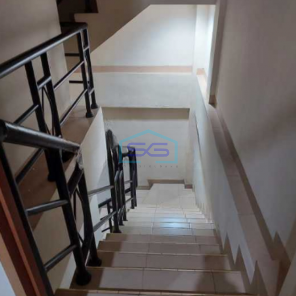 Dijual Cepat Ruko Bagus 4 Lantai Lift Barang Luas Bangunan 90m2 di Sunter Jakarta Utara-3