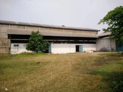 Dijual gudang / pabrik di narogong Lt 3000m Lb 1000m