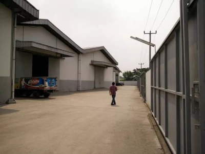 Disewakan gudang di narogong luas 8000m