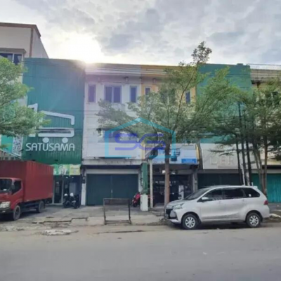 Disewakan Ruko 3lantai di Jln Sultan Hasanuddin Kota Makassar