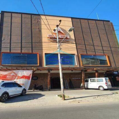 Disewakan Ruko Lebar Dan Luas di Jalan Rappocini Raya Kota Makassar