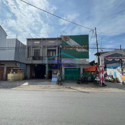 Disewakan Ruko 2lt Posisi Sudut Lokasi Strategis di Mamajang Makassar