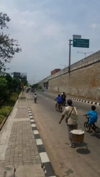 Dijual tanah di Petukangan utara jakarta selatan luas 16000m