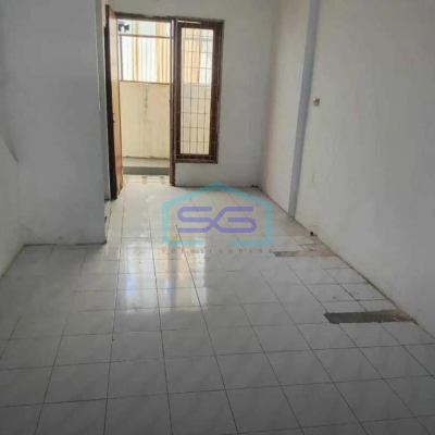 Disewakan cepat 2 ruko gandeng di Tanjung duren Jakarta Barat