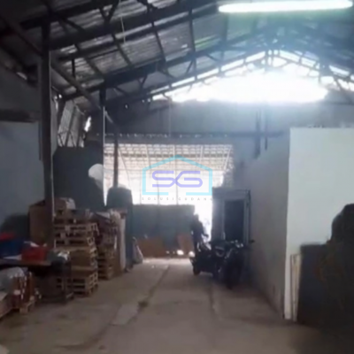 Dijual Gudang Siap Pakai di Lokasi Komersial Pinang Tangerang Luas 232m2