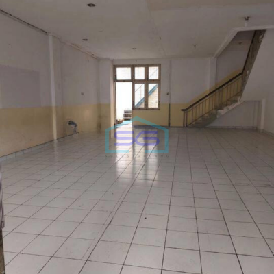 Disewakan Ruko Minimalis Bisa Untuk Gudang 3 Lantai di Citra Raya Tangerang
