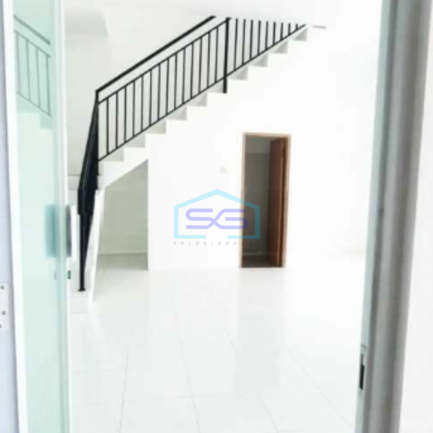 Dijual Gudang Baru Type Nemophila 2 Lantai Include Kantor di Surya Grand Cisoka Tangerang Luas Bangunan  2254 m²-2