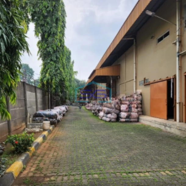 Dijual Gudang Siap Pakai Cocok Untuk Usaha Di Cikupa Tangerang Luas Bangunan  4000 m²-1