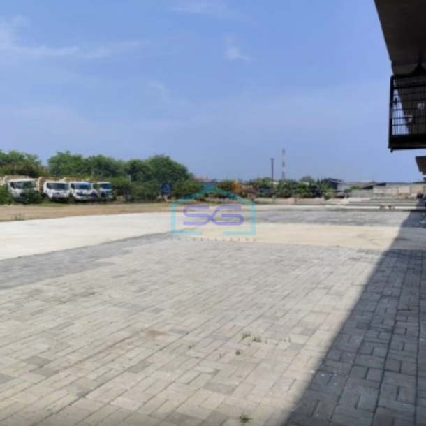 Dijual Gudang Lokasi Strategis Di Kapuk Kamal Jakarta Barat Luas Bangunan  360 m²-2
