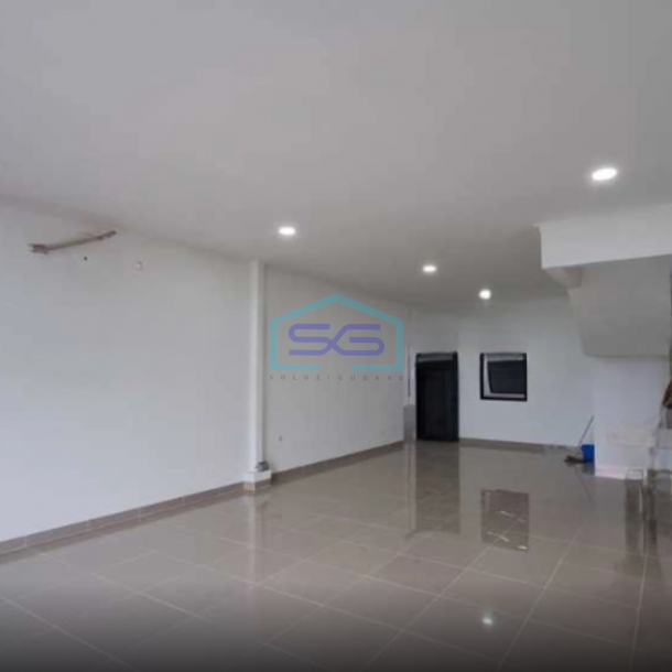 Disewakan Gudang Siap Huni Di Legok Tangerang Luas Bangunan  504 m²-2