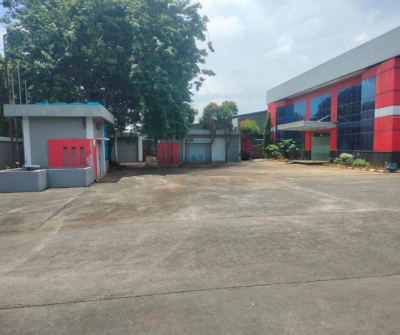 Disewakan Gudang di kawasan jiep pulo gadung bangunan bagus