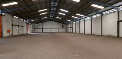 Dijual gudang di Pulo Gadung luas tanah 4500m