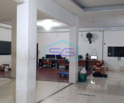 Disewakan Gudang / Bangunan Strategis Siap Huni di Jl Pemuda Raya