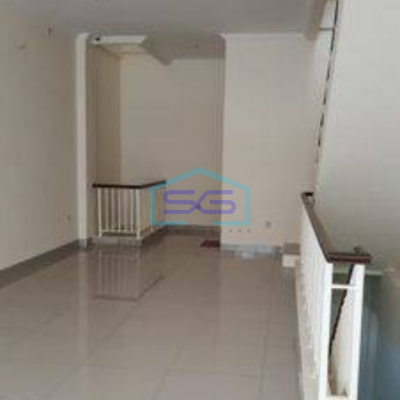Disewakan Ruko di Crown Green Lake City Jakarta Barat