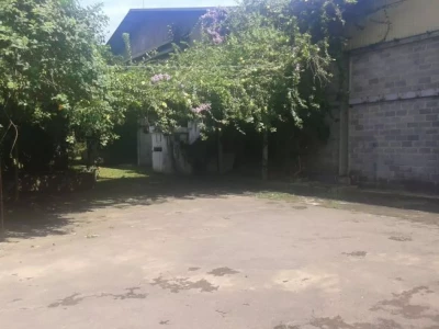 Dijual gudang di sentul luas bangunan 7000m