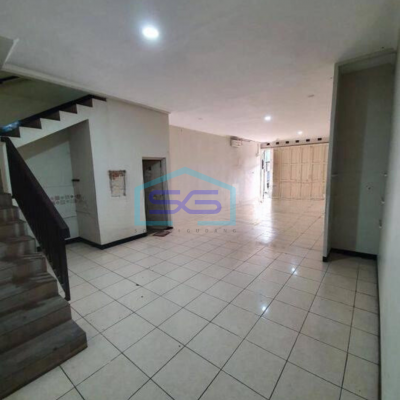 Dijual Ruko Siap Pakai Cocok Segala Usaha di Kurdi, Moch Toha