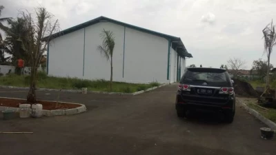 Dijual gudang di Pantura luas tanah 5000m luas bangunan 650m