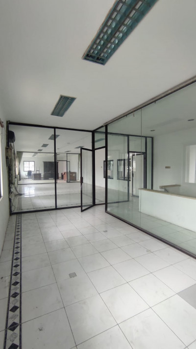 DIJUAL GUDANG DI MARGOMULYO SURABAYA